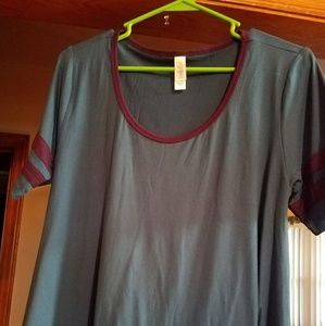 Lularoe perfect tee